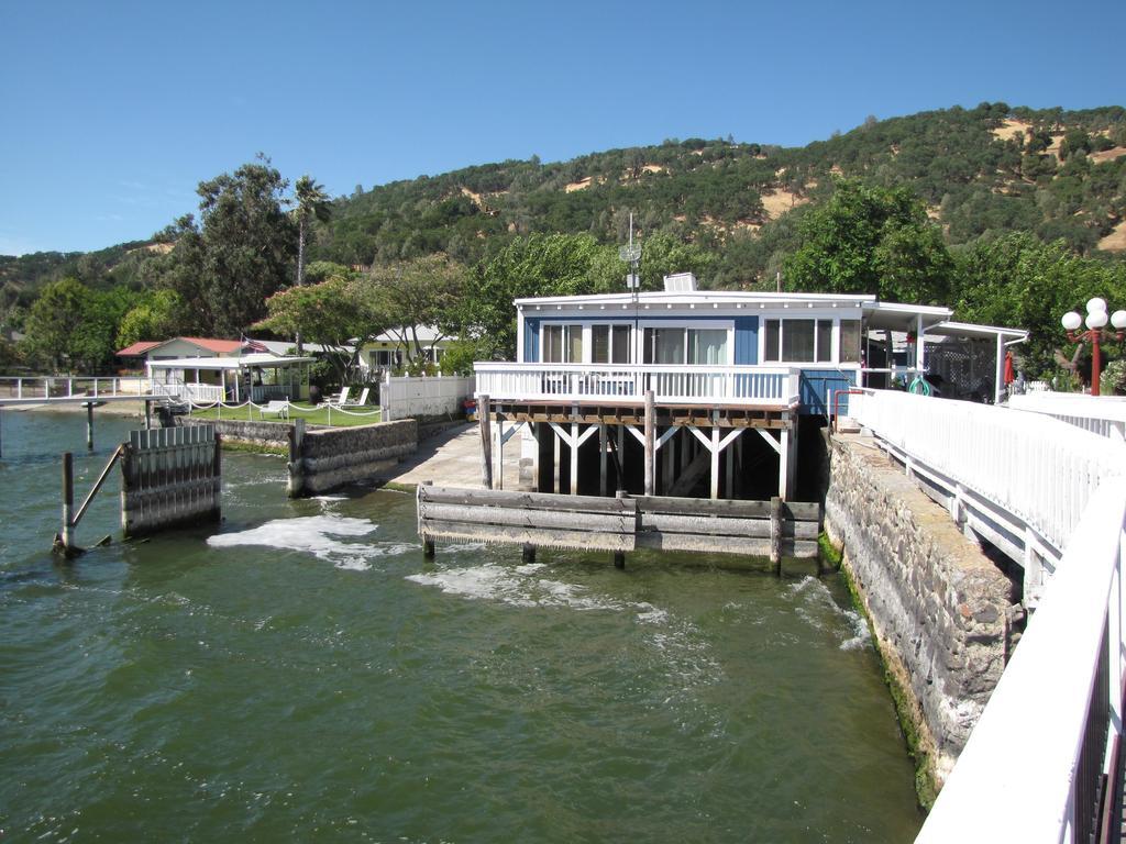 Lake Place Resort Glenhaven ภายนอก รูปภาพ